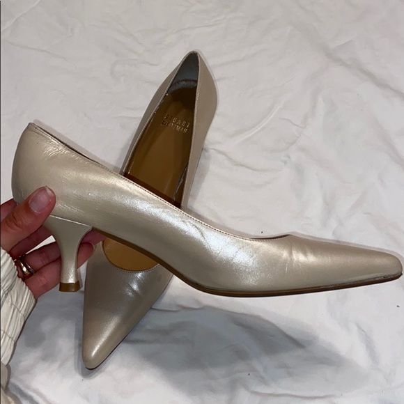 Stuart Weitzman mini pump - Picture 2 of 5